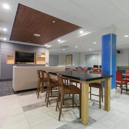 Holiday Inn Express Hotel & Suites Eugene Downtown - University By Ihg Экстерьер фото