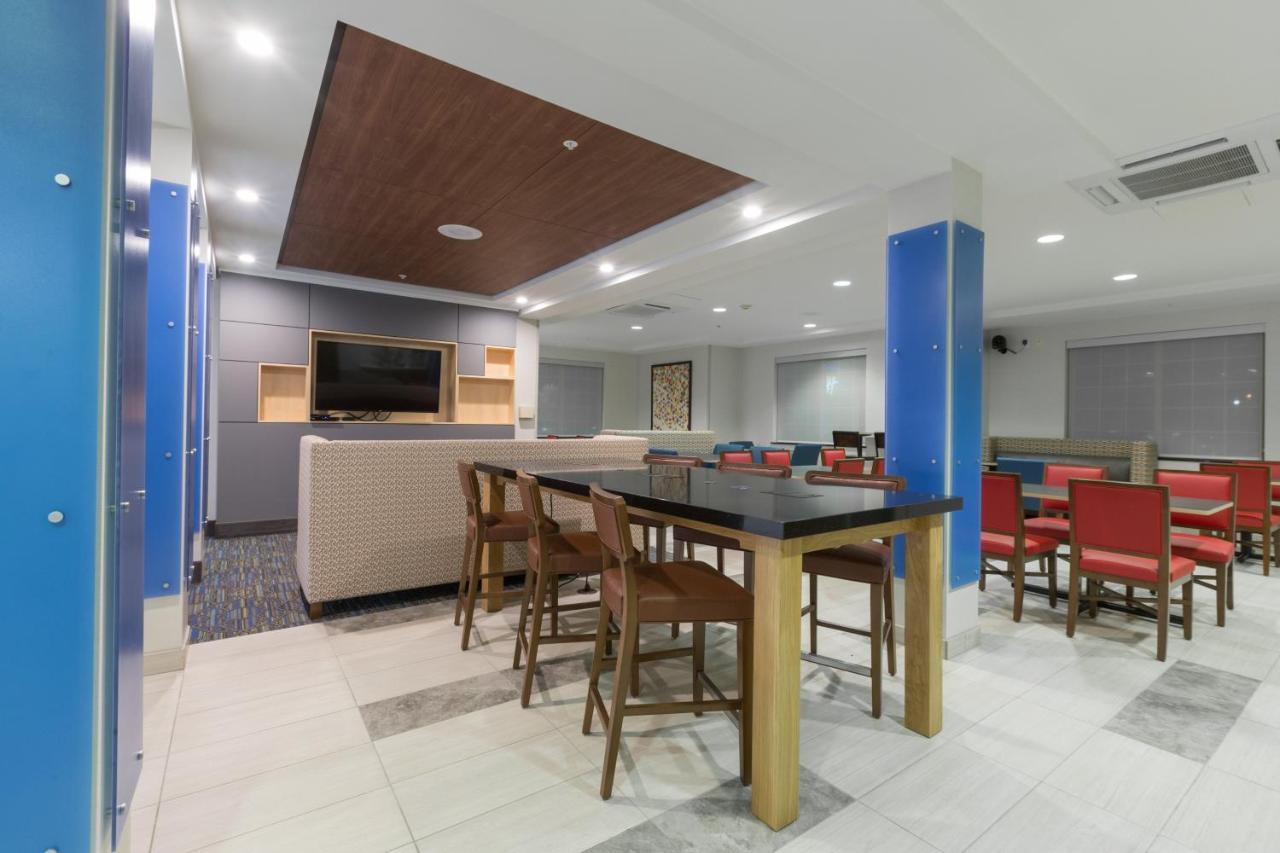 Holiday Inn Express Hotel & Suites Eugene Downtown - University By Ihg Экстерьер фото
