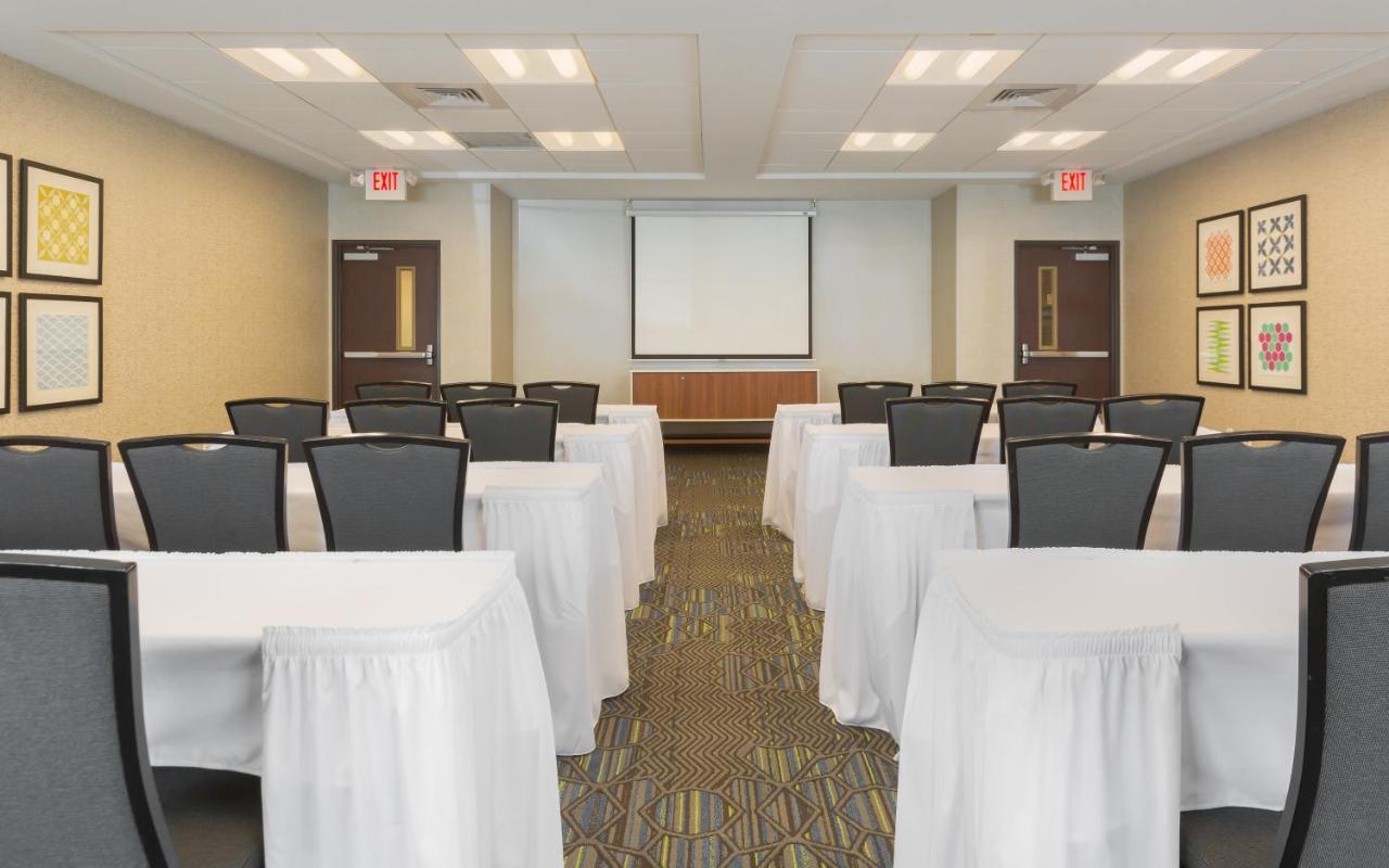 Holiday Inn Express Hotel & Suites Eugene Downtown - University By Ihg Экстерьер фото