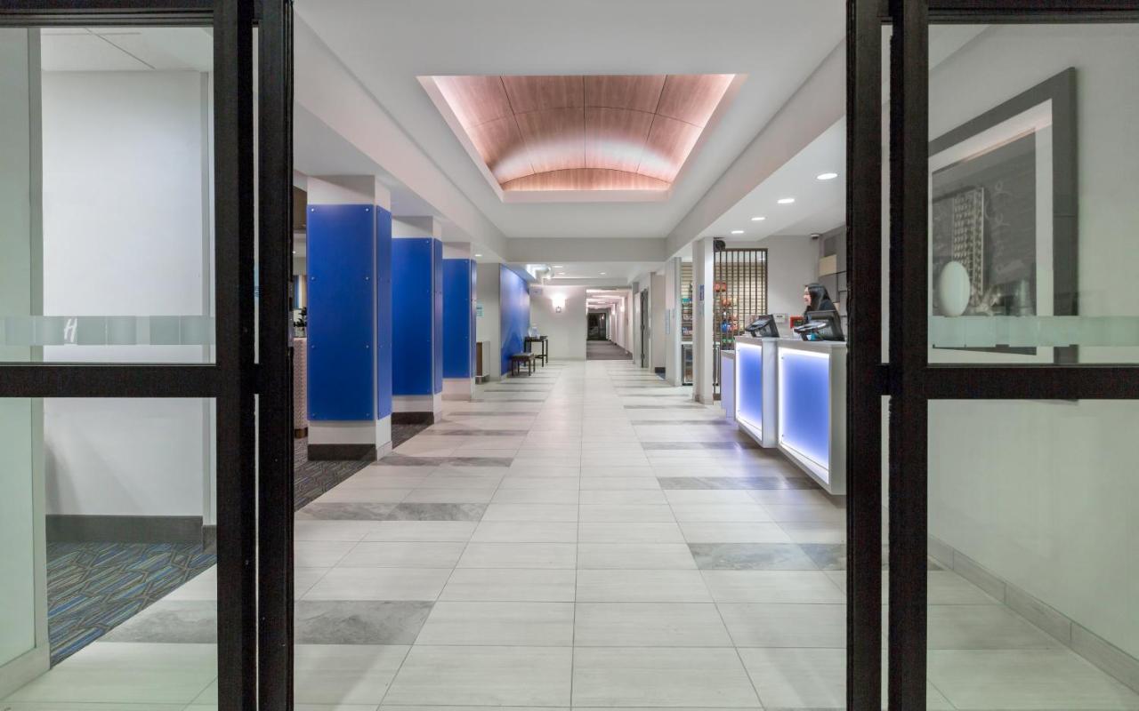 Holiday Inn Express Hotel & Suites Eugene Downtown - University By Ihg Экстерьер фото